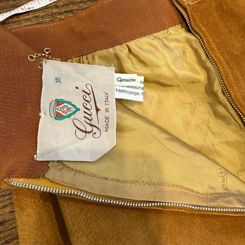 Rare Vintage Gucci Collector Tan Suede Skirt size XXS - Picture 7 of 14